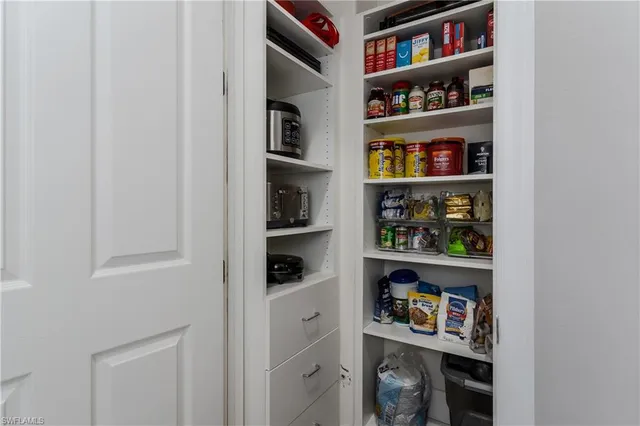 $789,000 | 2066 Mandarin Lane, Naples, FL 34120