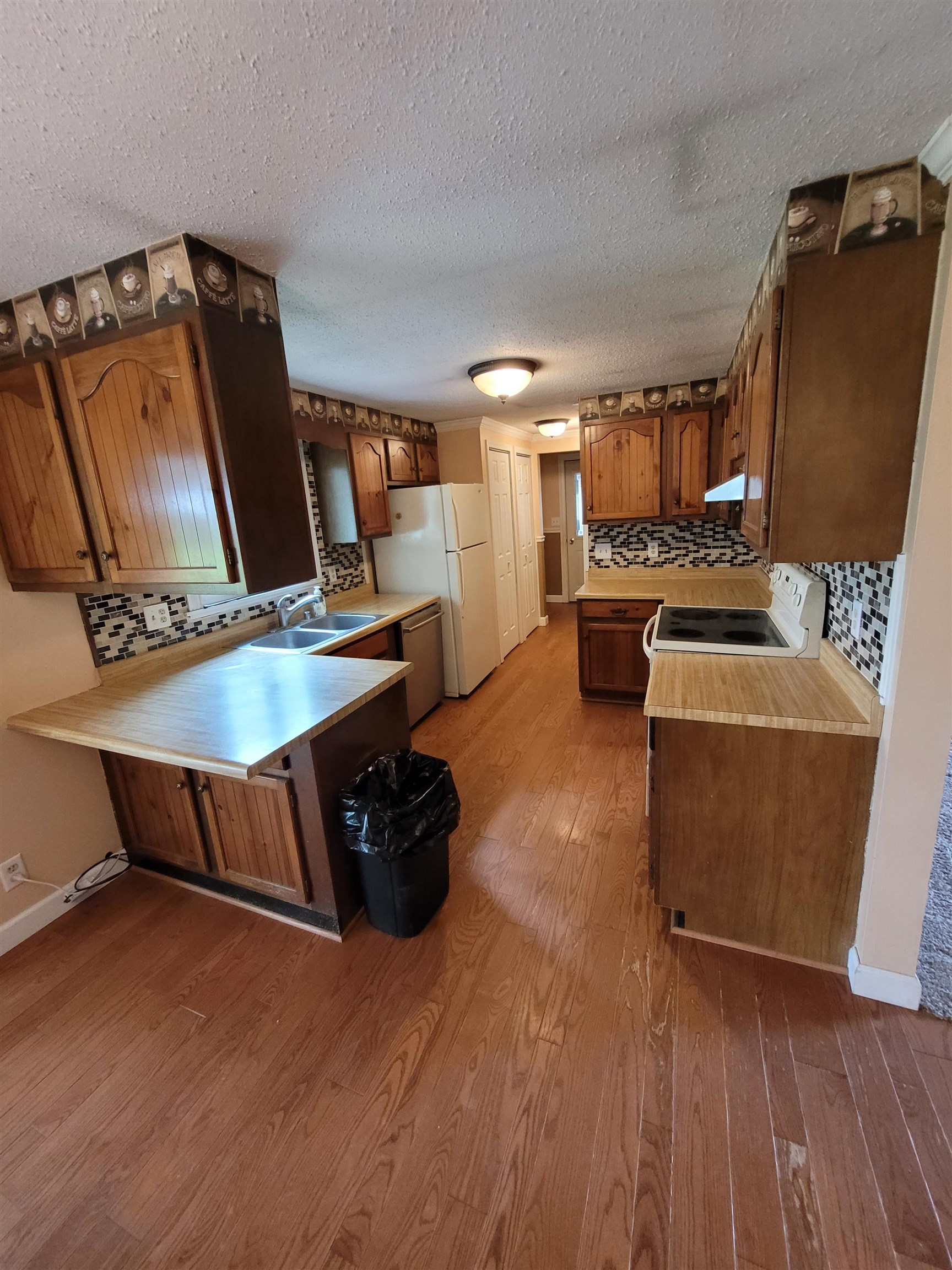 11700 South Loomis Road Shepherd, MI 48883 - Photo 14 of 30