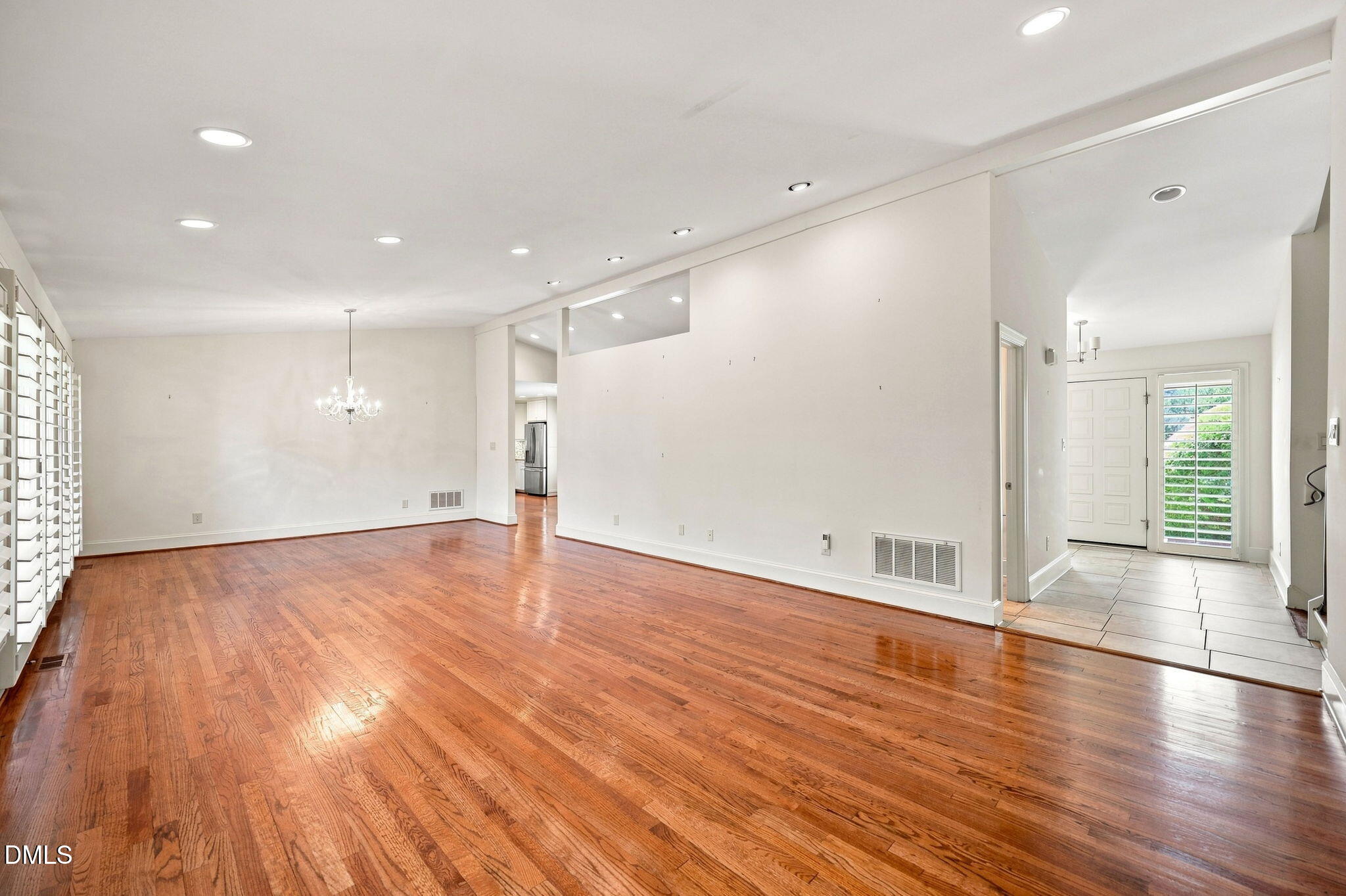 6804 Woodhaven Court Raleigh, NC 27615 - Photo 6 of 41 Family Room