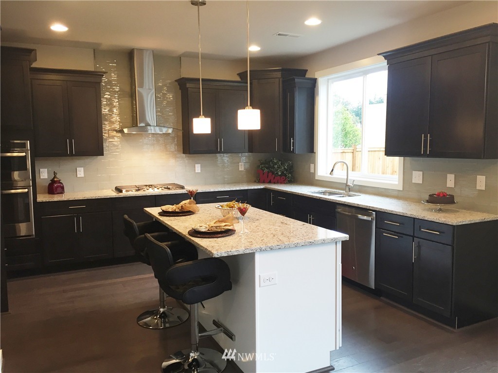 4020 Northeast 20th Street Renton, WA 98056 - Photo 6 of 21