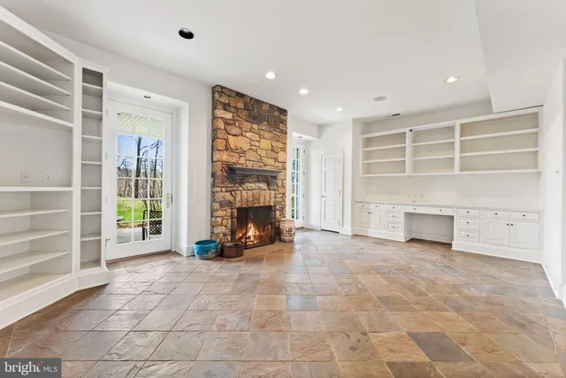 $4,950,000 | 3625 Leeds Manor Road, Markham, VA 22643