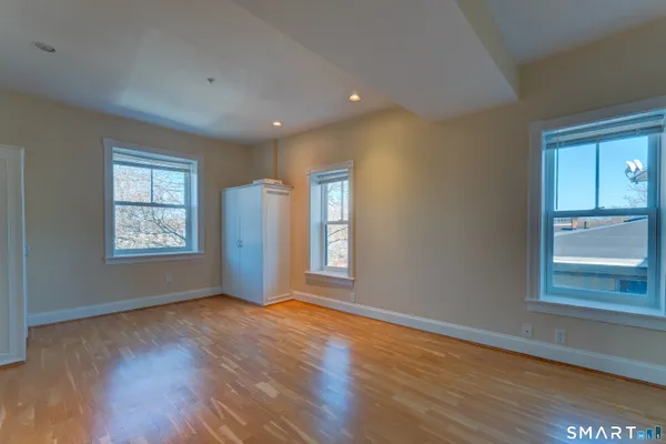 $419,000 | 629 Chapel Street, Unit 4A, New Haven, CT 06511