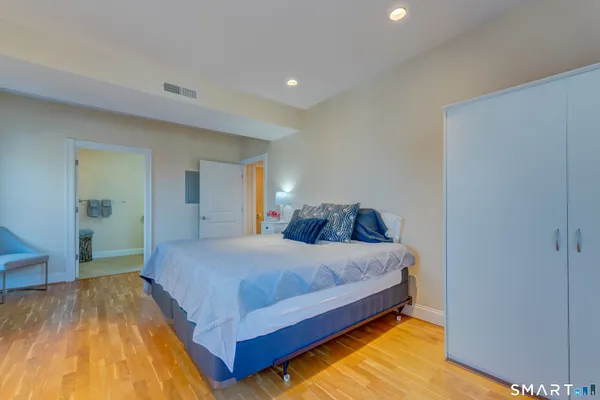 $419,000 | 629 Chapel Street, Unit 4A, New Haven, CT 06511