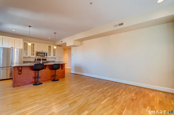 $419,000 | 629 Chapel Street, Unit 4A, New Haven, CT 06511