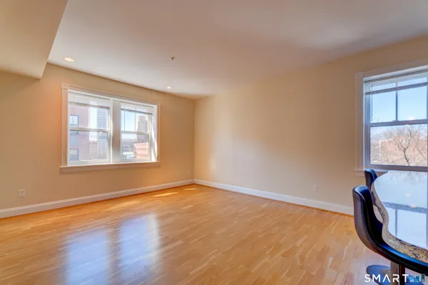 $419,000 | 629 Chapel Street, Unit 4A, New Haven, CT 06511