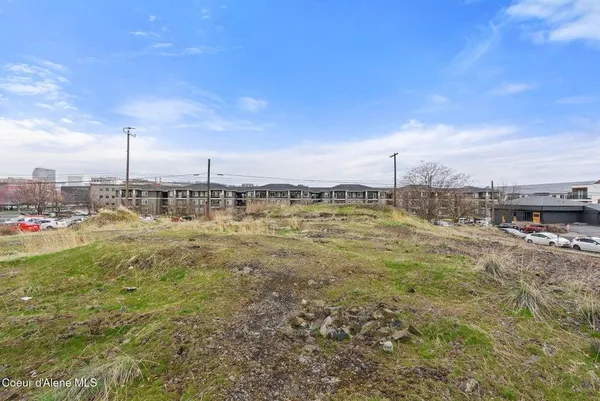 $220,000 | 1229 West Broadway Avenue, Spokane, WA 99260