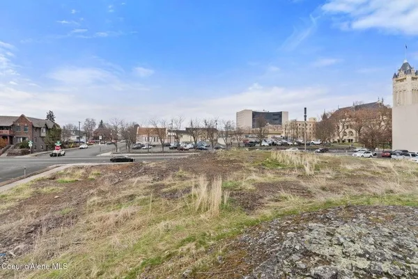 $220,000 | 1229 West Broadway Avenue, Spokane, WA 99260