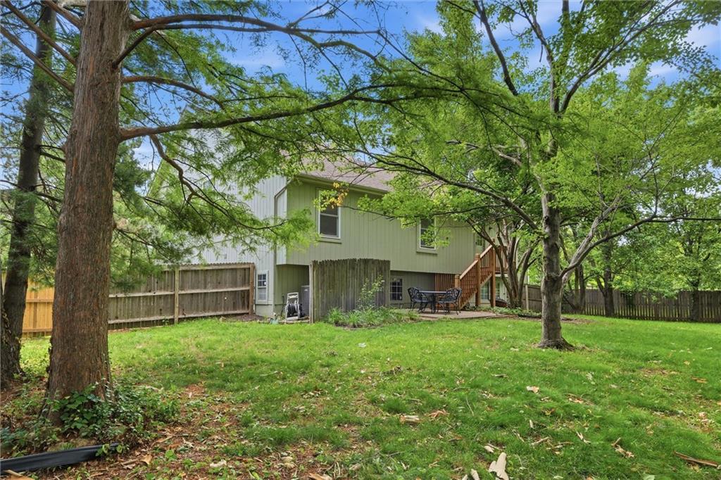 15358 Riley Street Overland Park, KS 66223 - Photo 34 of 47