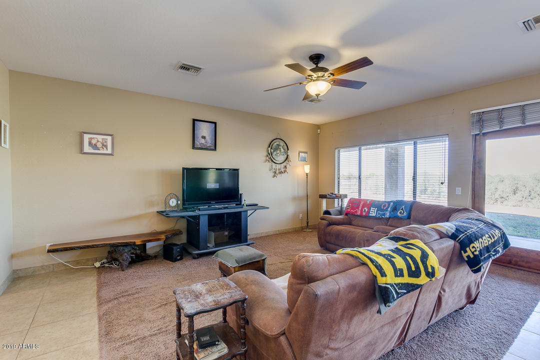 8522 South Bruner Road Buckeye, AZ 85326 - Photo 11 of 50 10-Bruner