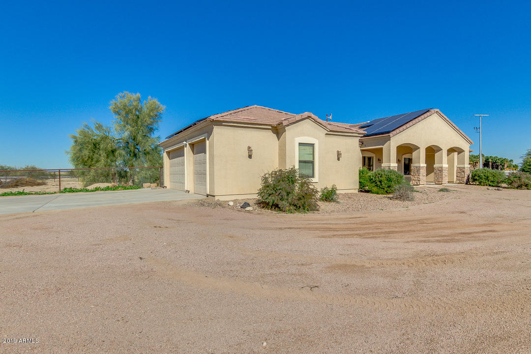 8522 South Bruner Road Buckeye, AZ 85326 - Photo 2 of 50 02-Bruner