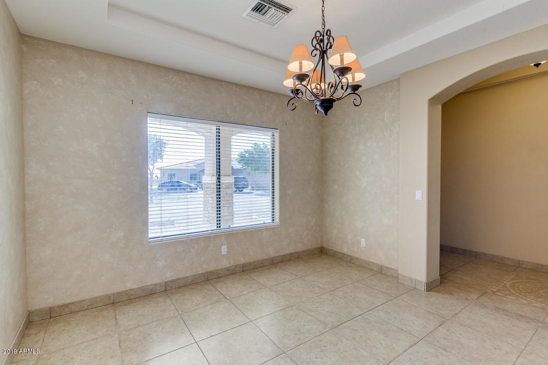 8522 South Bruner Road Buckeye, AZ 85326 - Photo 9 of 50 08-Bruner