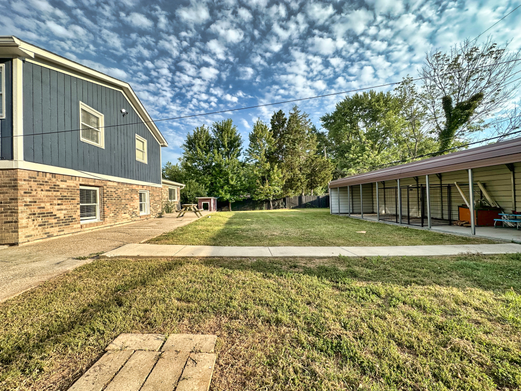 5032 Victoria Road Indianapolis, IN 46228 - Photo 38 of 41