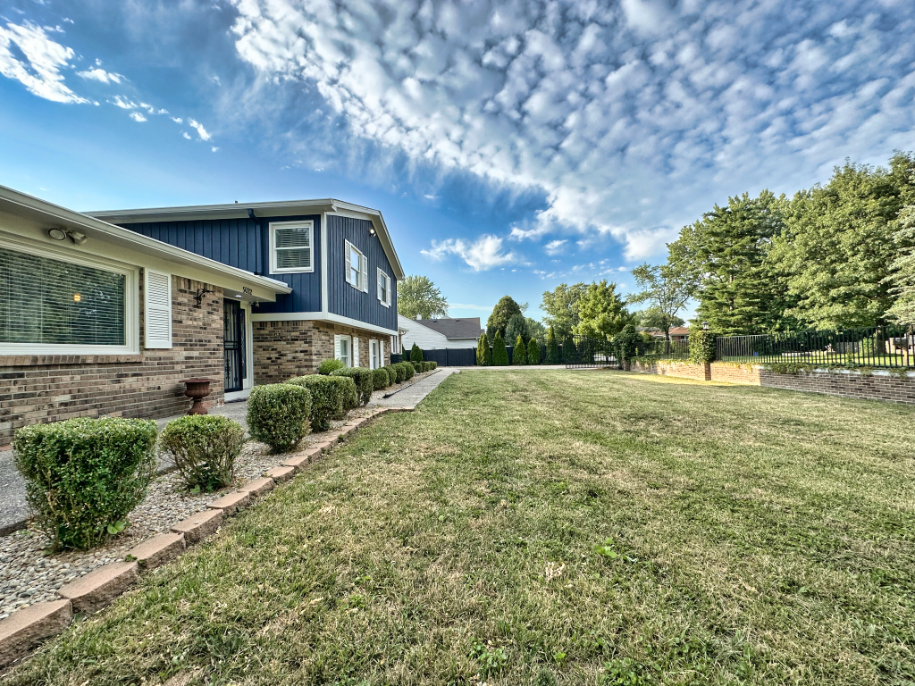 5032 Victoria Road Indianapolis, IN 46228 - Photo 40 of 41