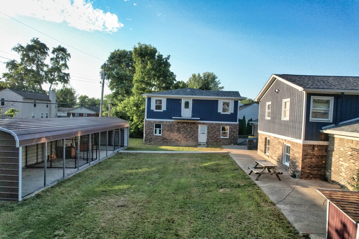 5032 Victoria Road Indianapolis, IN 46228 - Photo 8 of 41