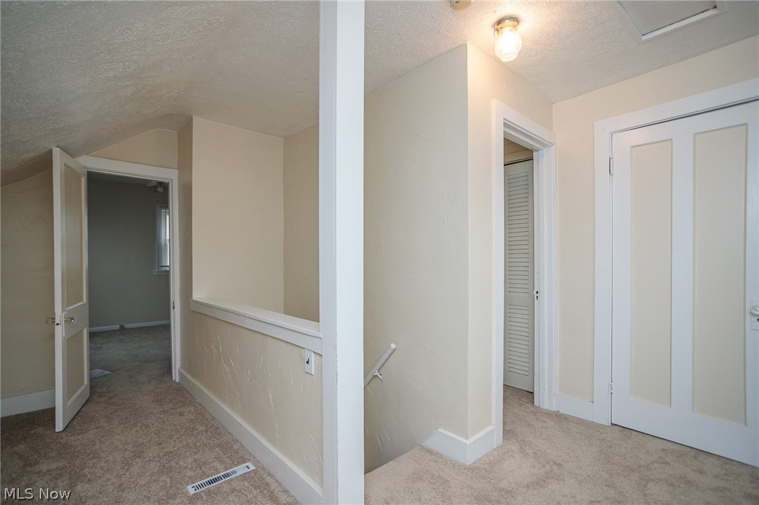 1175 Lander Road Cleveland, OH 44124 - Photo 14 of 23