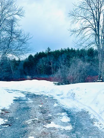 $2,100 | 331-333 East Main Street, Unit 333, Orange, MA 01364