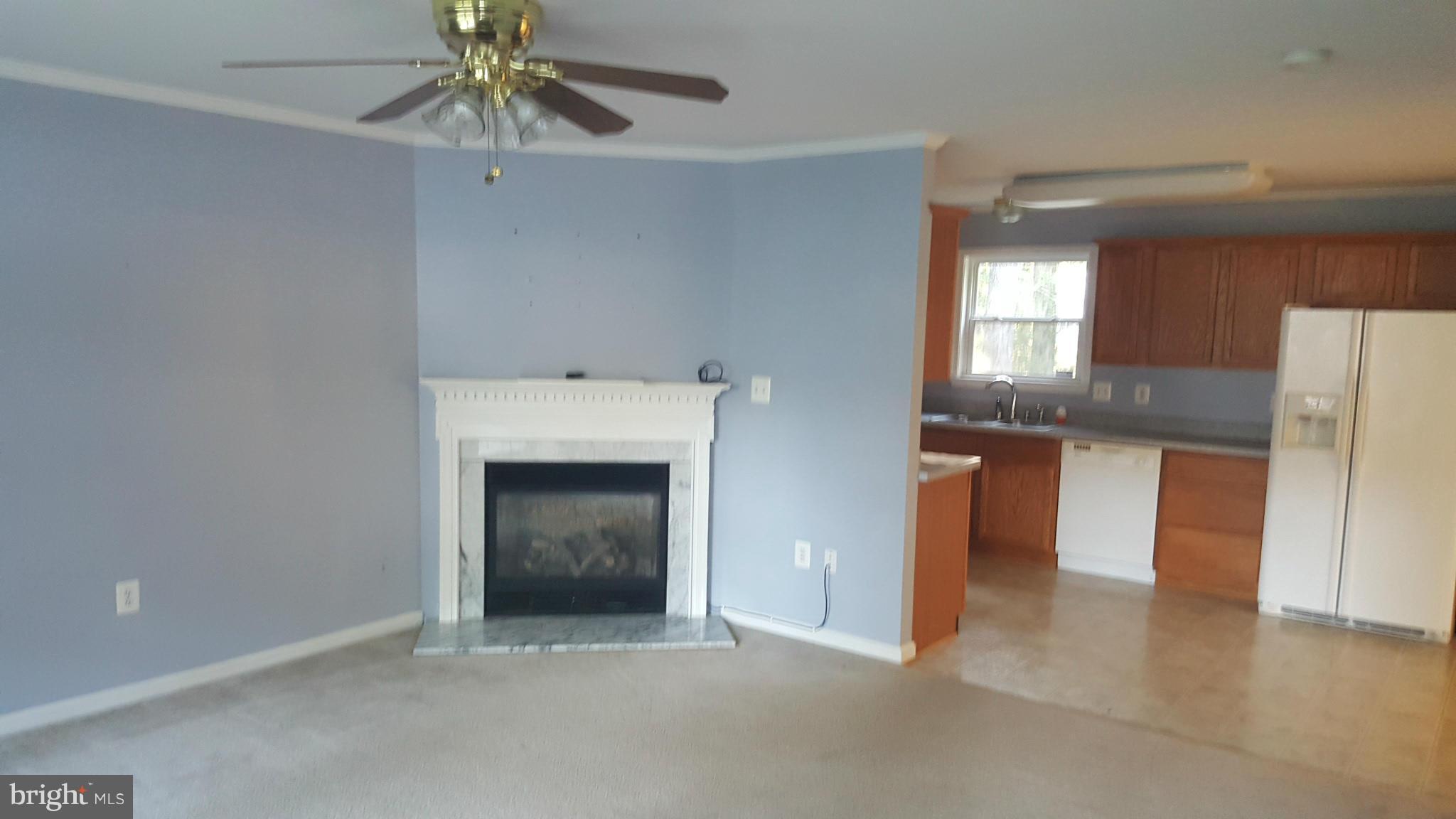 820 Forest Grove Road Colonial Beach, VA 22443 - Photo 3 of 12 Living Room