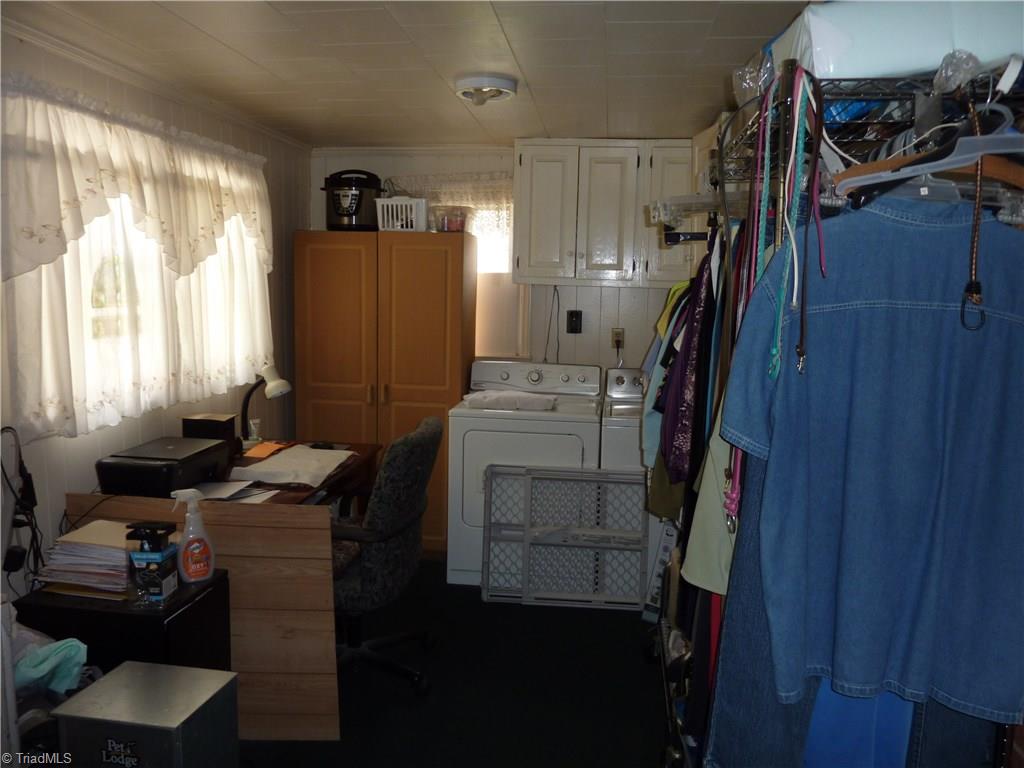 430 South Road High Point, NC 27262 - Photo 6 of 17 Gallery Image 6