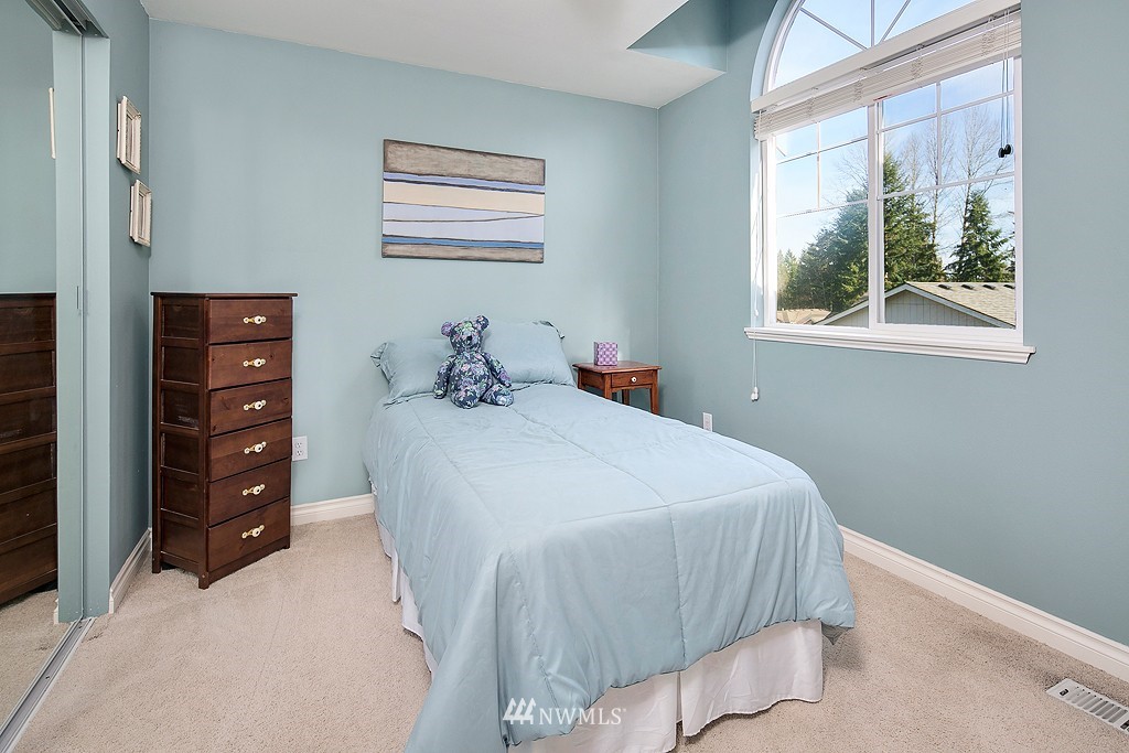 108 172nd Place Southeast Bothell, WA 98012 - Photo 14 of 19