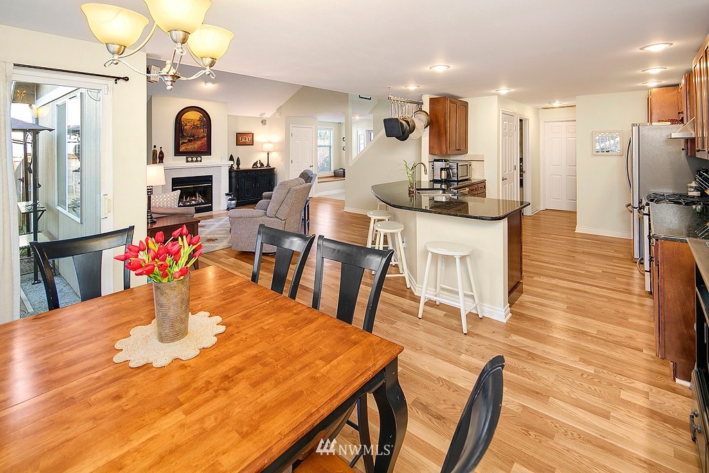 108 172nd Place Southeast Bothell, WA 98012 - Photo 8 of 19