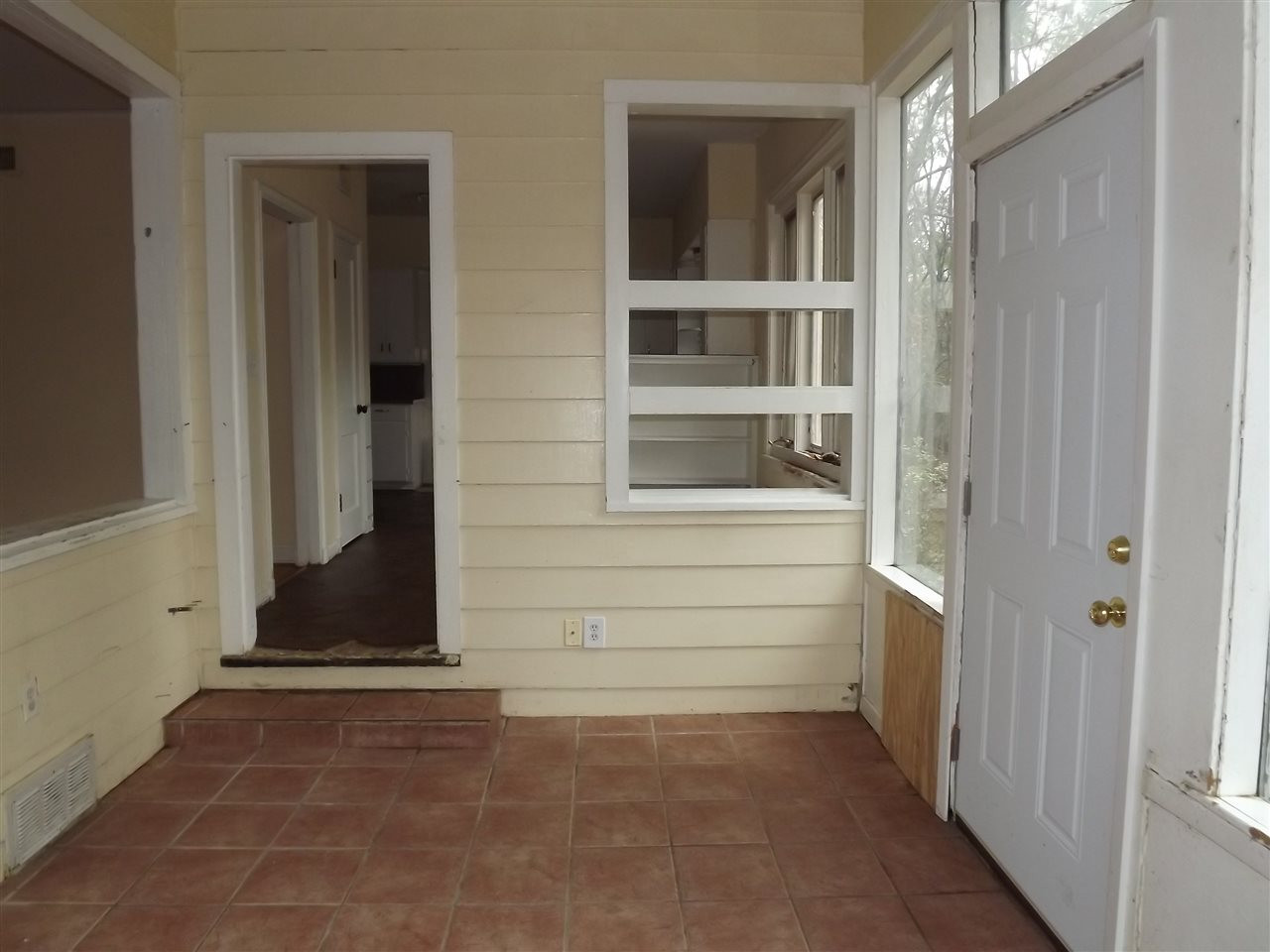 939 Meadowbrook Road Jackson, MS 39206 - Photo 5 of 25 Photo 5