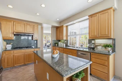 $2,688,888 | 703 Lacewing Lane, Redwood City, CA 94065