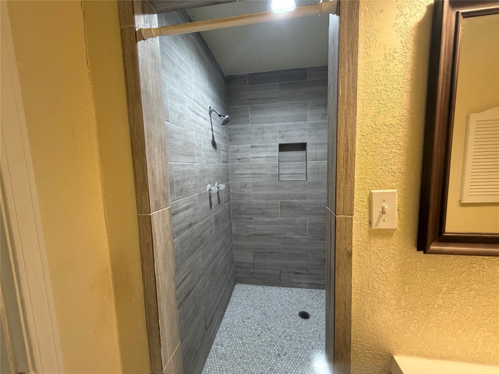 2501 Maple Street Liberty, TX 77575 - Photo 14 of 36