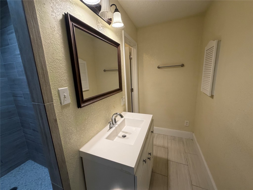 2501 Maple Street Liberty, TX 77575 - Photo 16 of 36