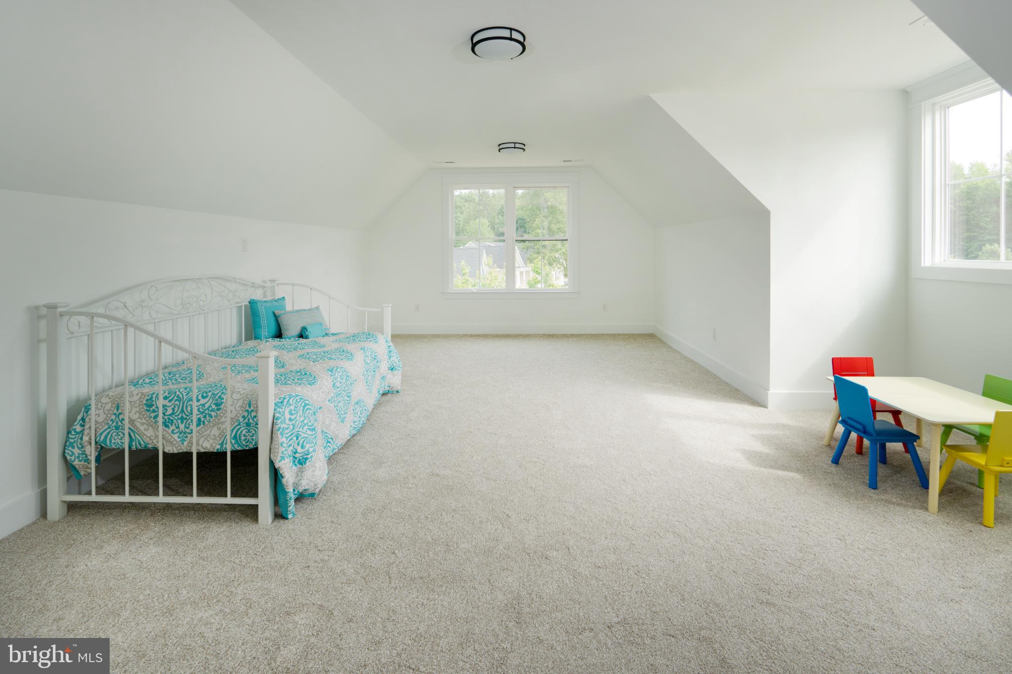 723 Rainbow Ridge Bumpass, VA 23024 - Photo 31 of 60 an entryway and livingroom with furniture