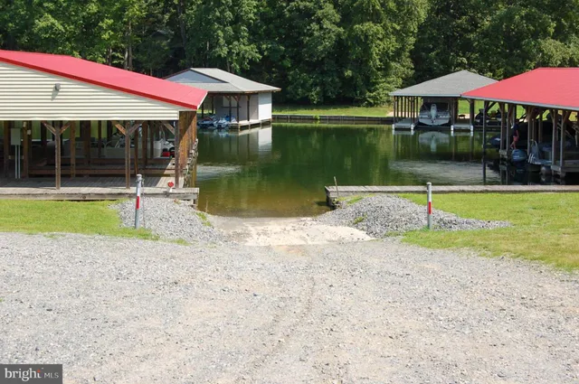 $639,000 | 723 Rainbow Ridge, Bumpass, VA 23024