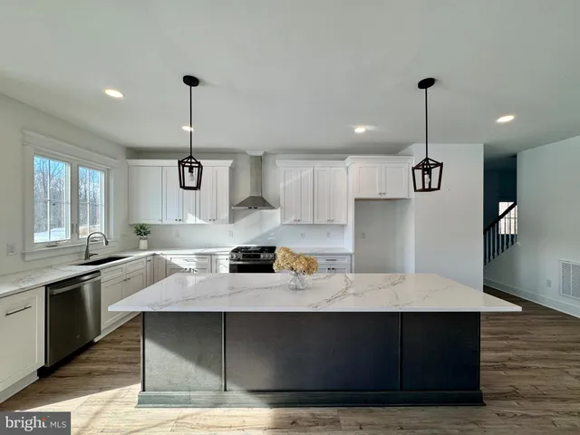 $639,000 | 723 Rainbow Ridge, Bumpass, VA 23024