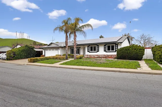 $595,000 | 34 Kingswood Drive, Pittsburg, CA 94565