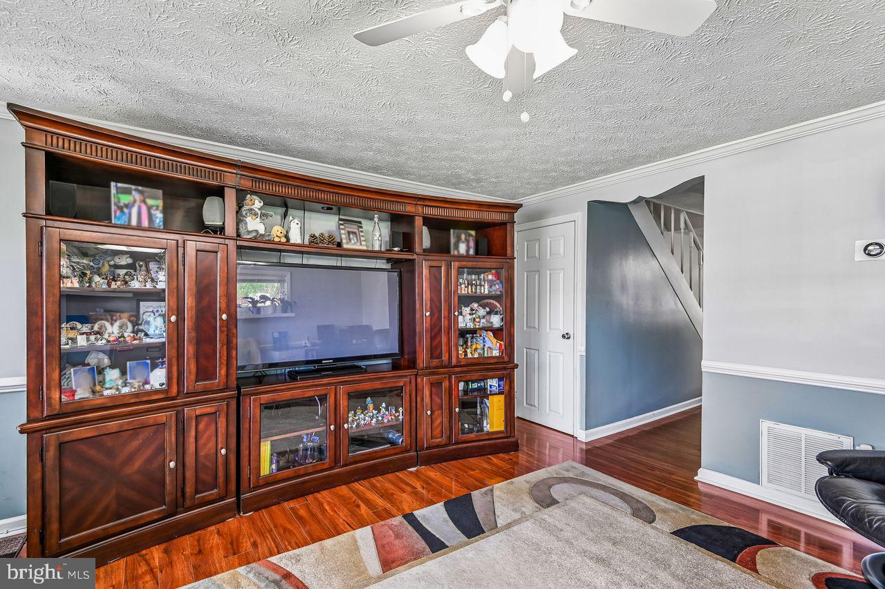 2757 Yarnall Road Halethorpe, MD 21227 - Photo 32 of 35