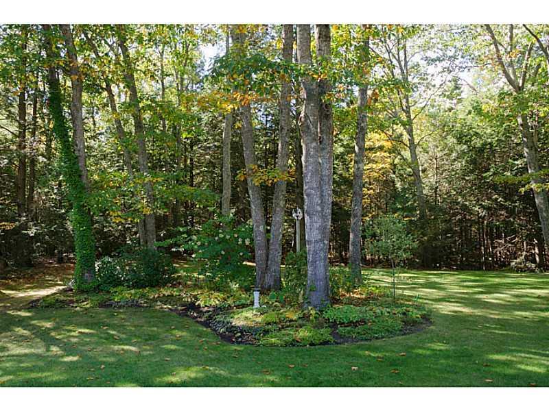 35 Bunganuc Road Brunswick, ME 04011 - Photo 22 of 22 Yard/Garden.