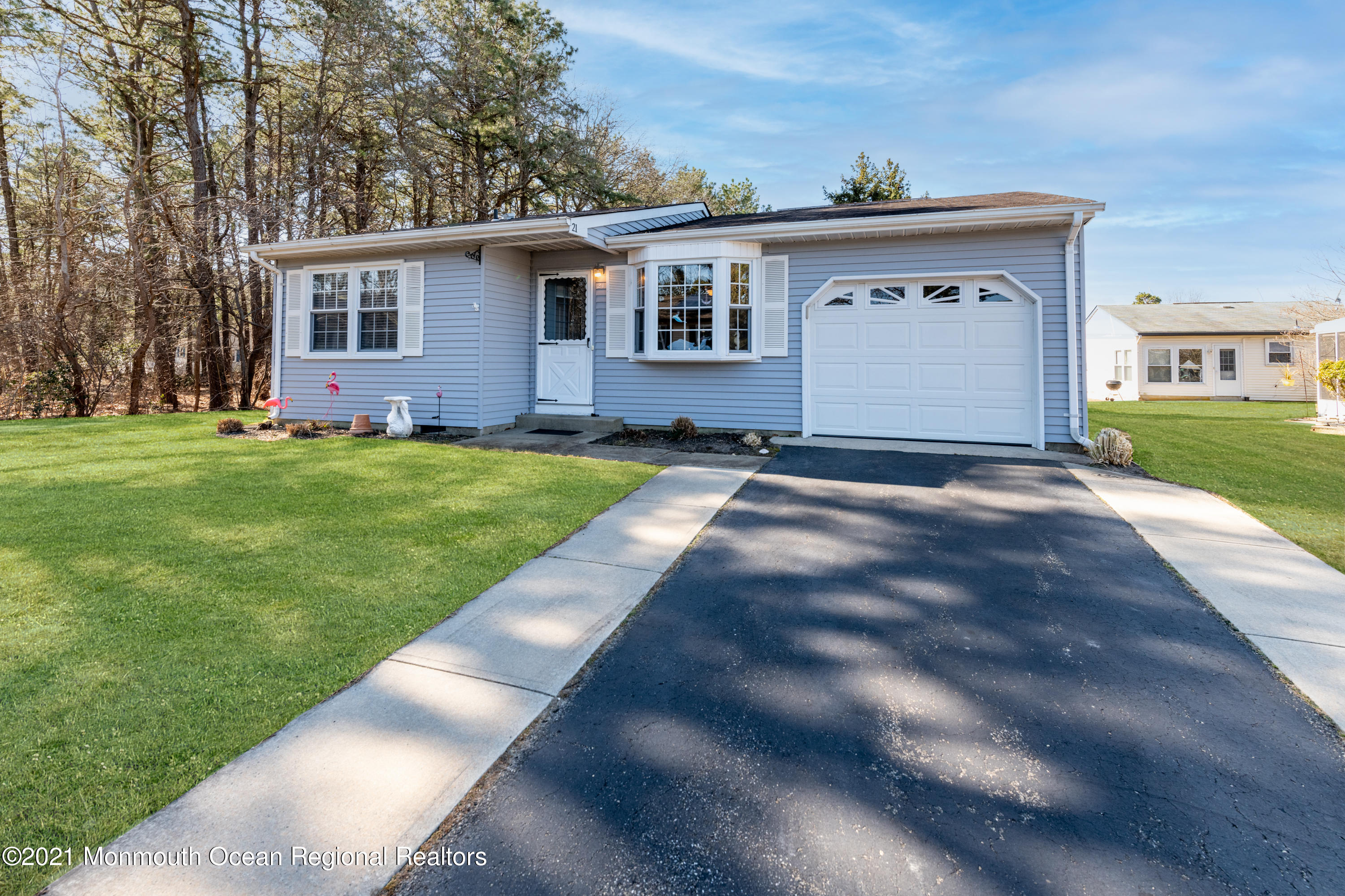 21 Hartford Road Whiting, NJ 08759 - Photo 2 of 12 21 Hartford Rd-3