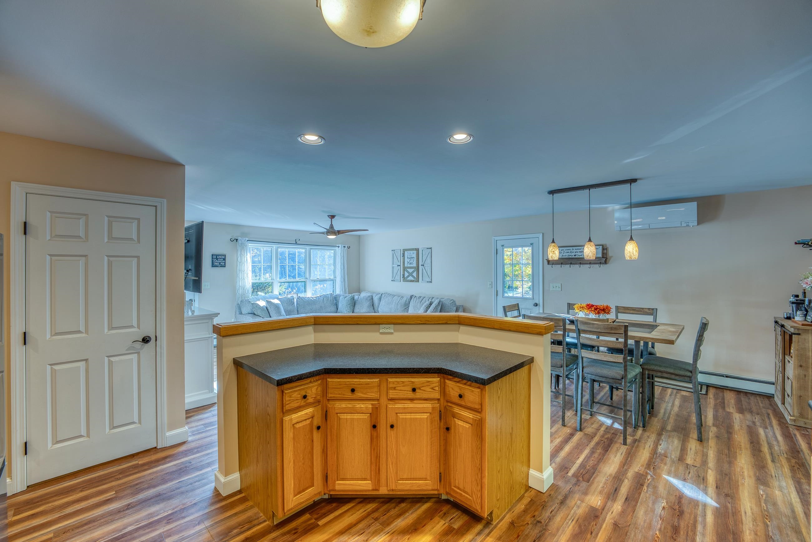 383 Millbrook Road Thornton, NH 03285 - Photo 5 of 35 Gallery Image 5
