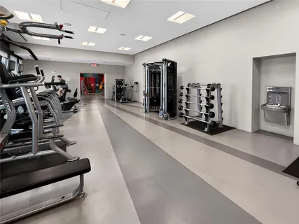 $659,999 | 68 Southeast 6th Street, Unit 3506, Miami, FL 33131