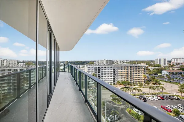 $20,000 | 900 North Ocean Boulevard, Unit 906, Pompano Beach, FL 33062