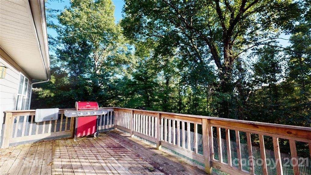 176 Waycaster Road Marion, NC 28752 - Photo 40 of 41 Gallery Image 40