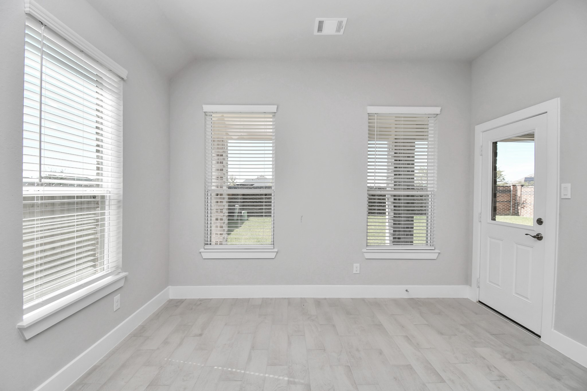 3031 Native Spg Drive Spring, TX 77373 - Photo 11 of 30 Take another look at the breakfast area. Sample photo of completed home with similar floor plan. Actual colors and selections may vary.