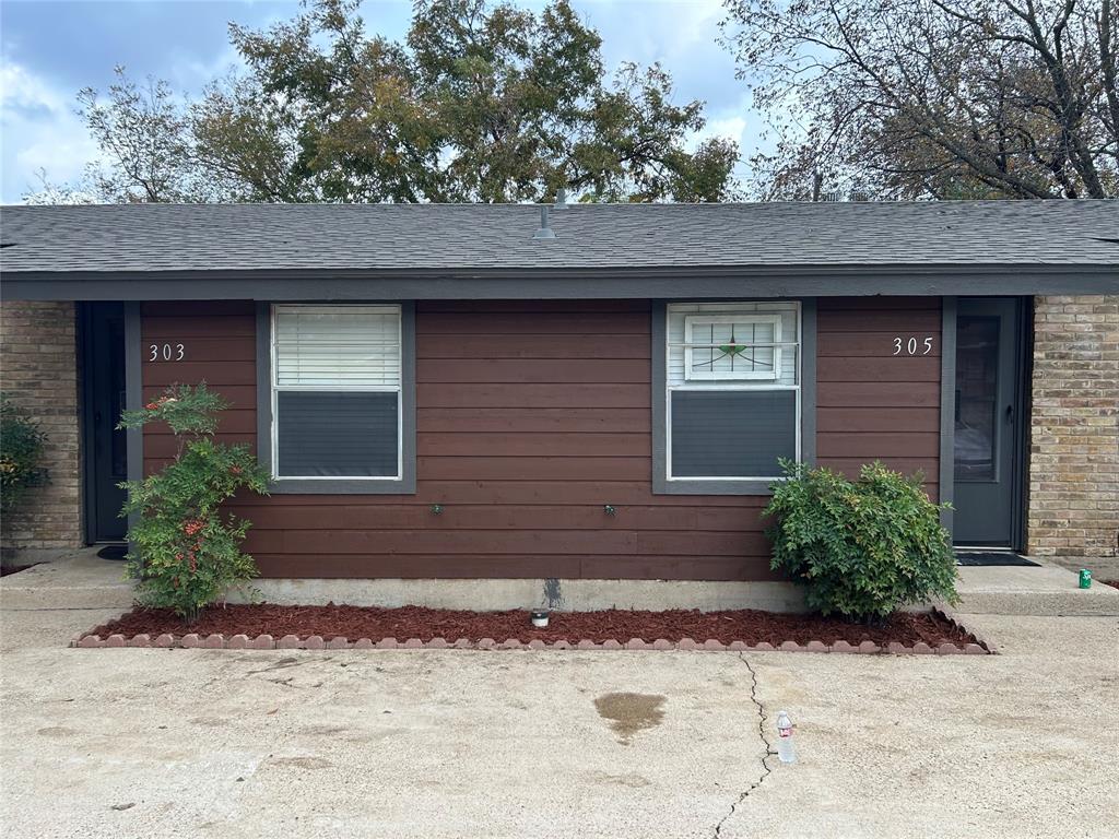 311 Elliott Street Arlington, TX 76013 - Photo 2 of 21