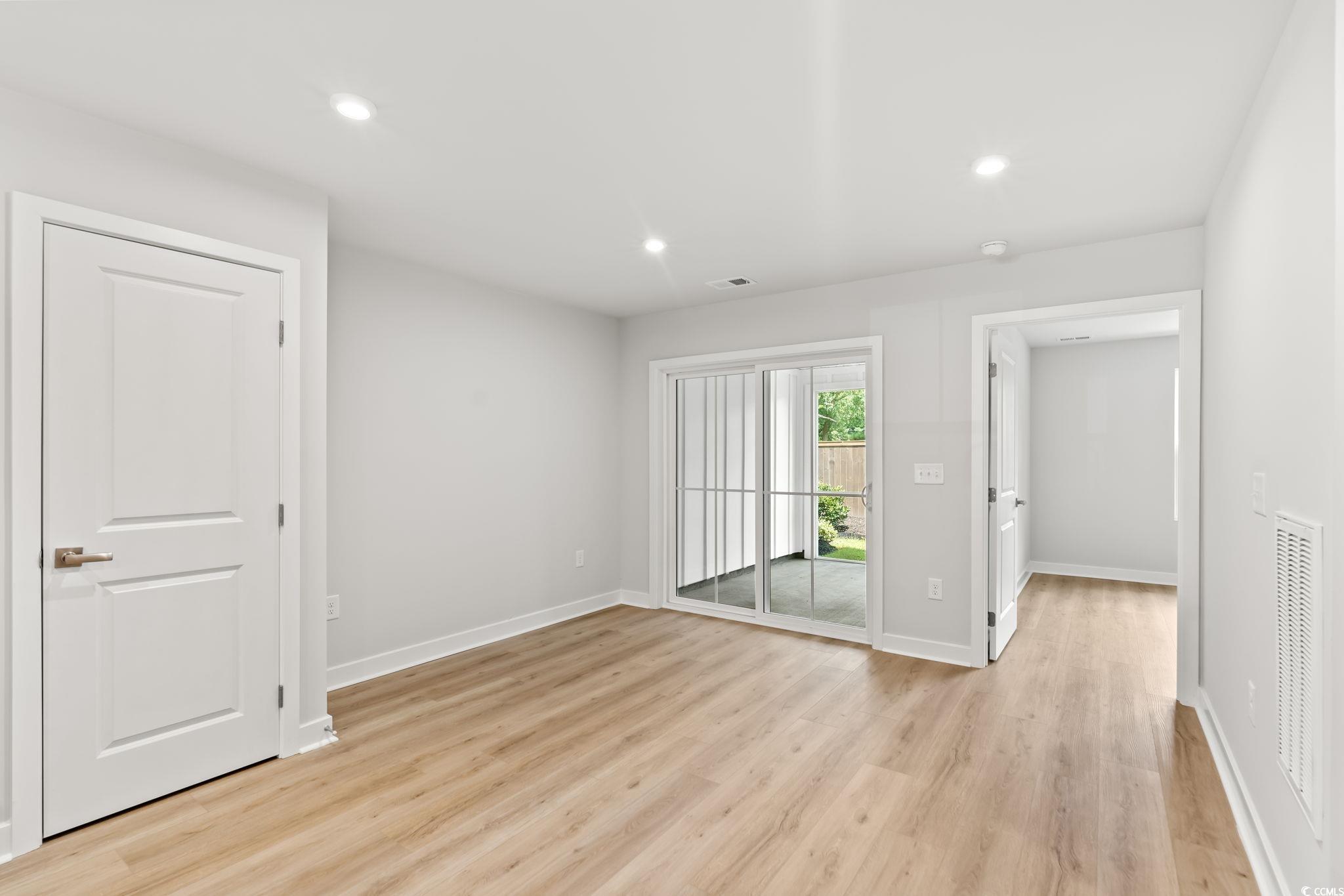 1433 Pleasant View Drive, Unit E North Myrtle Beach, SC 29582 - Photo 14 of 40