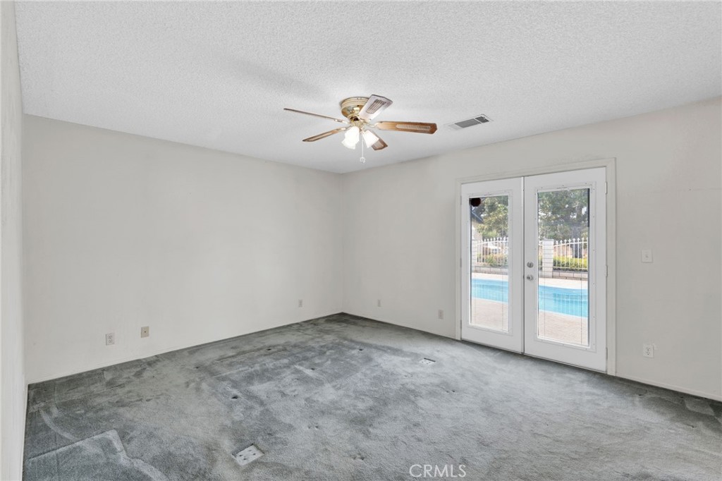23333 Taos Road Apple Valley, CA 92307 - Photo 26 of 59