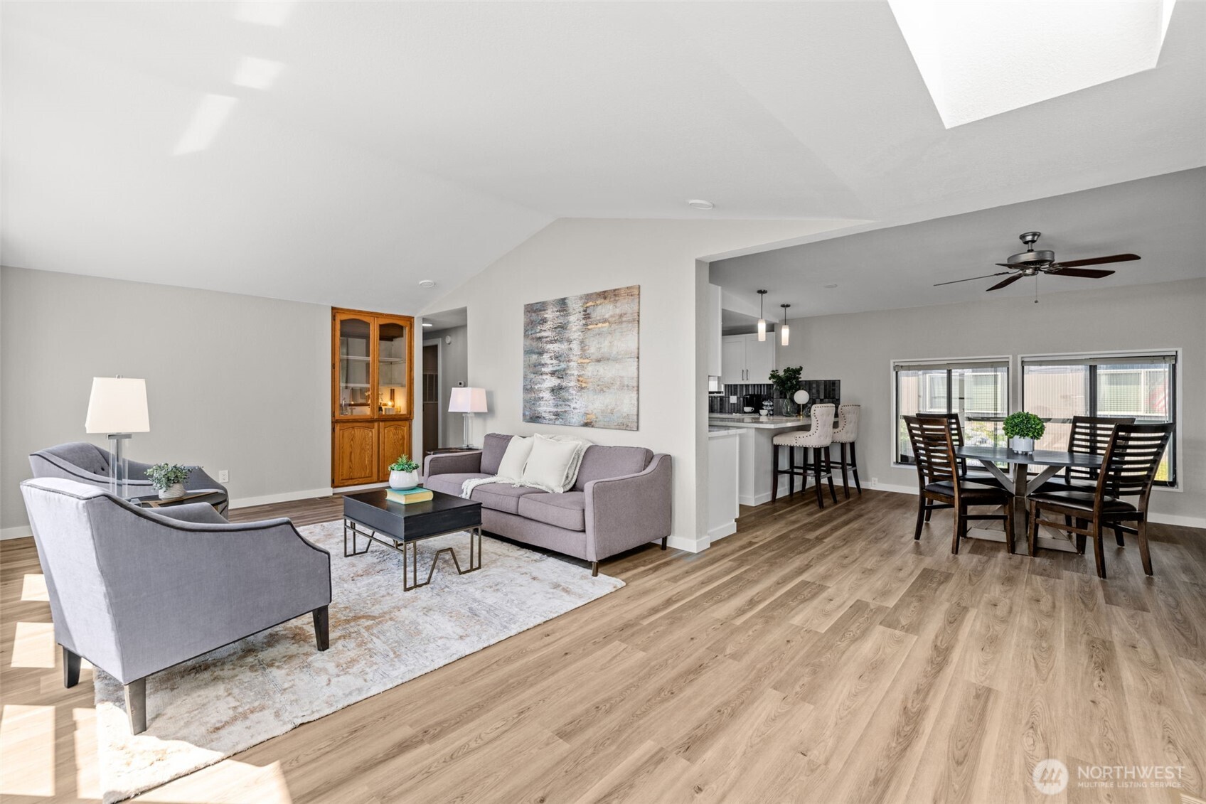 1427 100th Street Southwest, Unit 27 Everett, WA 98204 - Photo 4 of 40