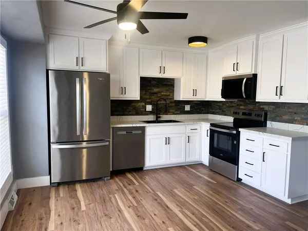 $260,000 | 321 East Mason Street, Odessa, MO 64076