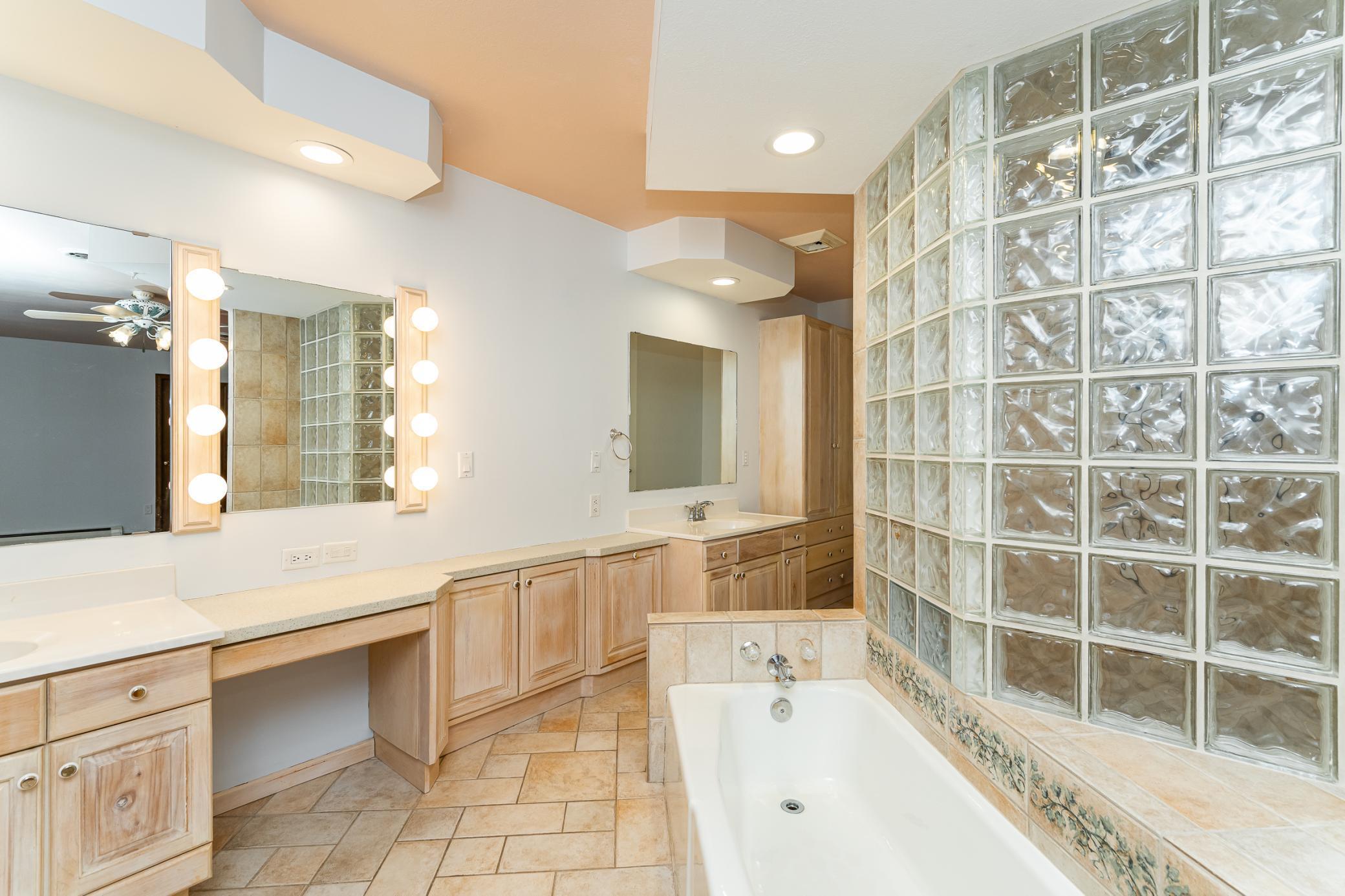 520 Cemetery Road Mantorville, MN 55955 - Photo 23 of 54