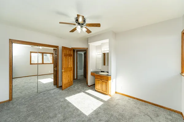 $575,000 | 520 Cemetery Road, Mantorville, MN 55955