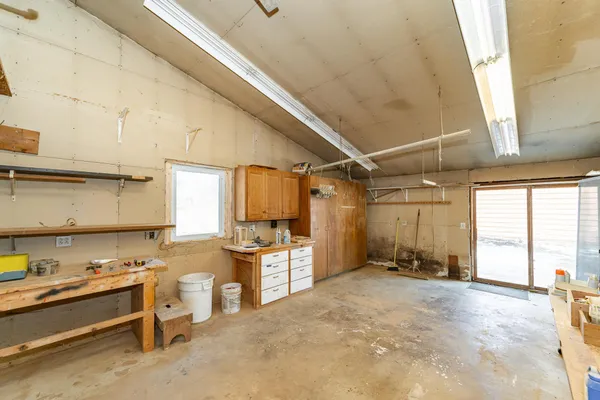 $575,000 | 520 Cemetery Road, Mantorville, MN 55955