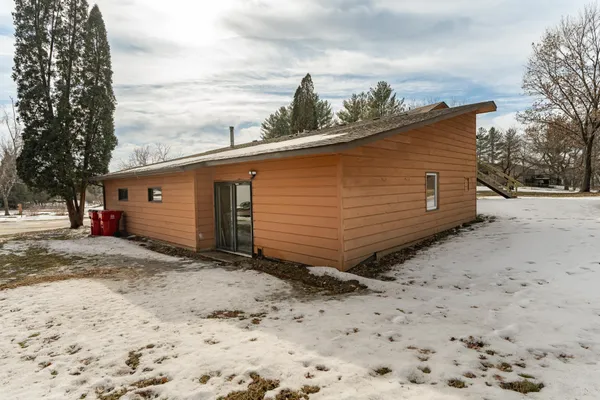 $575,000 | 520 Cemetery Road, Mantorville, MN 55955