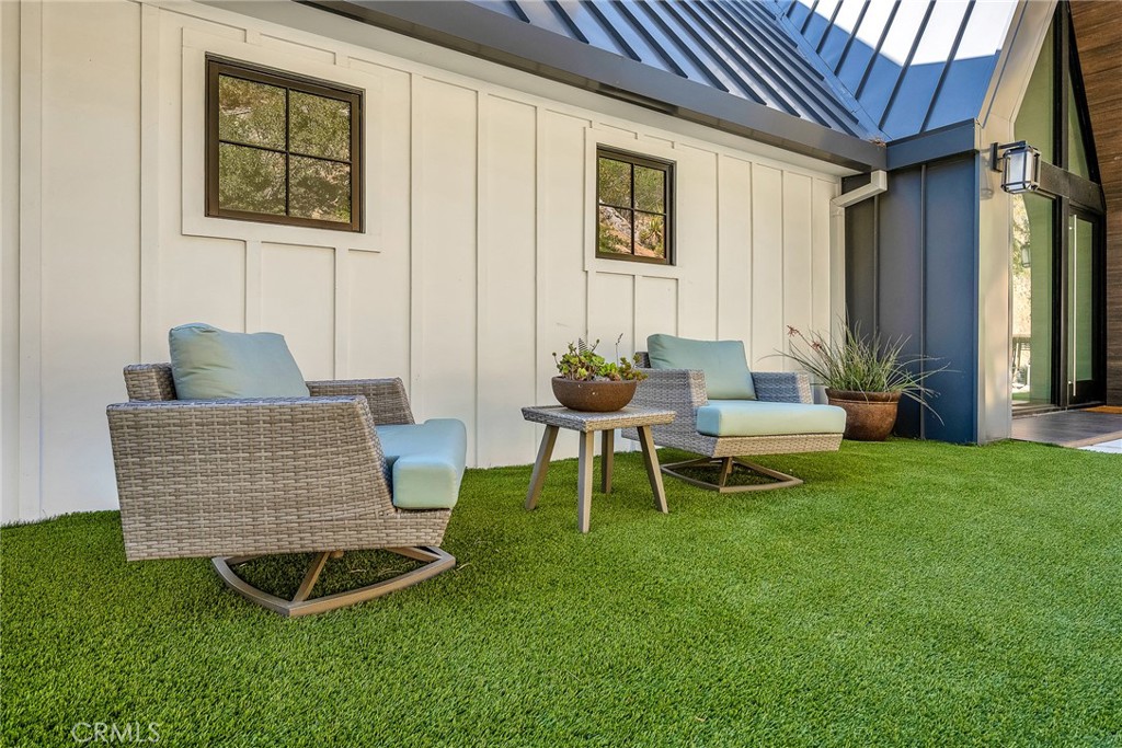 24301 Sylvan Glen Road Calabasas, CA 91302 - Photo 49 of 64